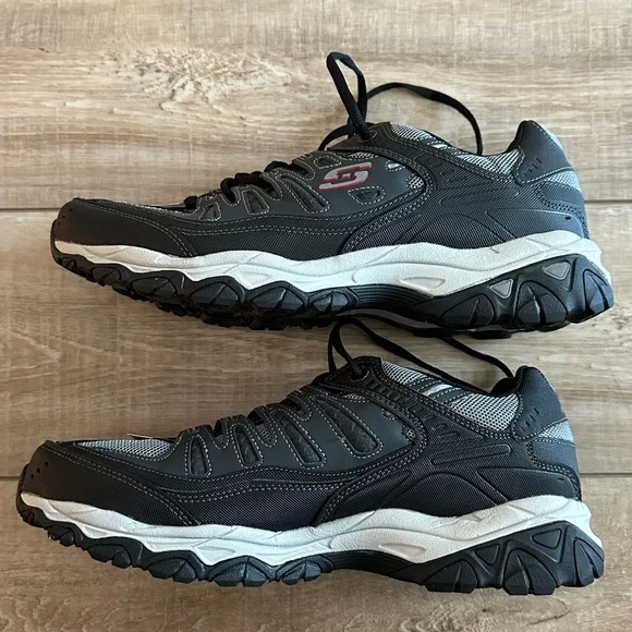 Skechers Black and Gray Athletic Shoes with Padded Comfort - Picture 2 of 3